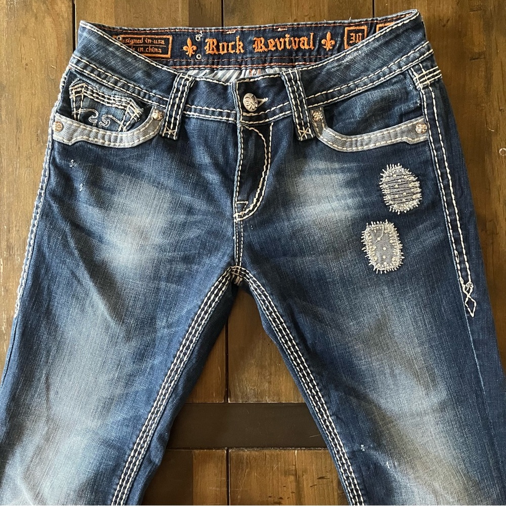 Rock Revival Alanis Boot Cut Woman’s Jeans Size 30 Denim Wash Embroidered - Picture 2 of 16